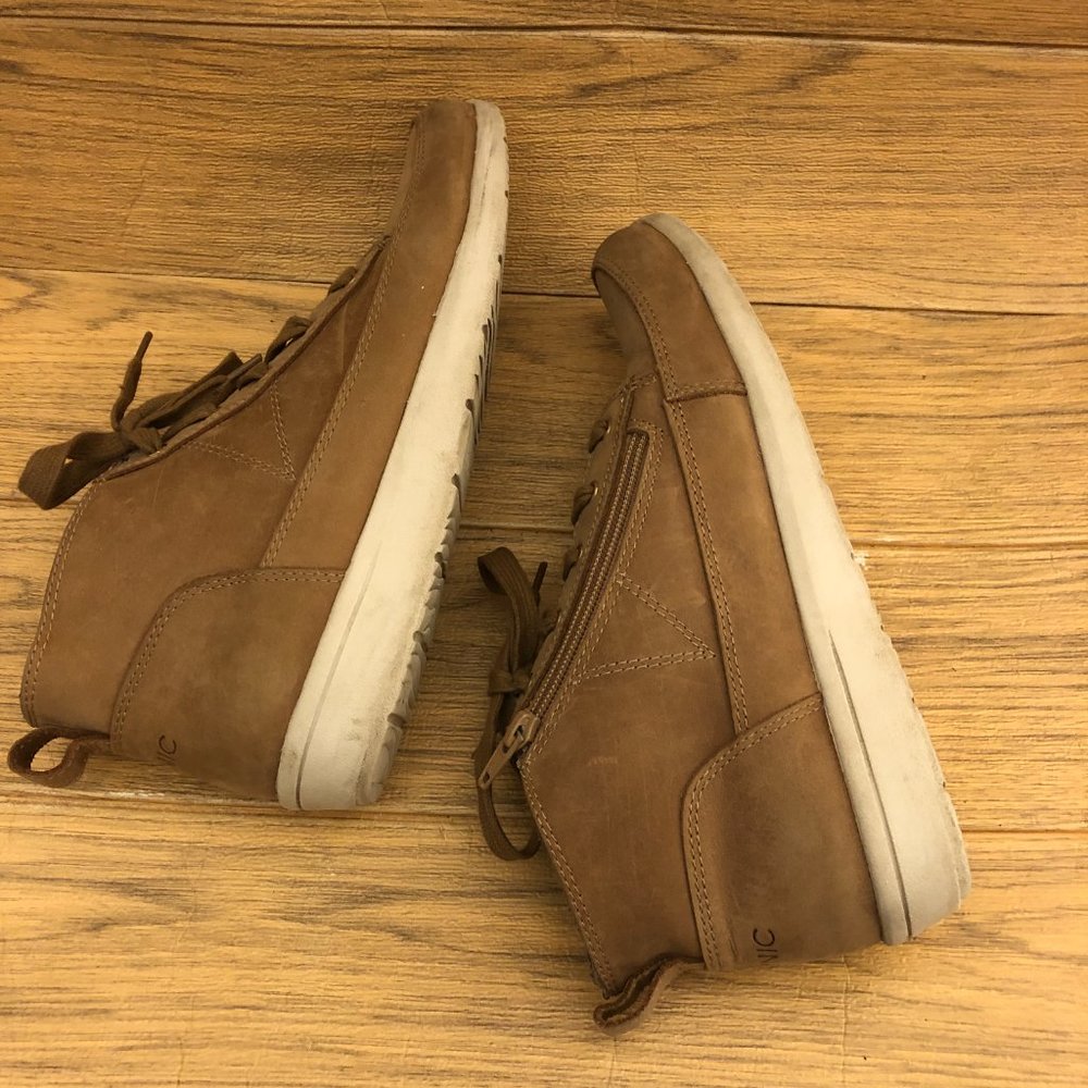 Vionic Shawna Bootie, Size 9, Zip On Booties - image 3